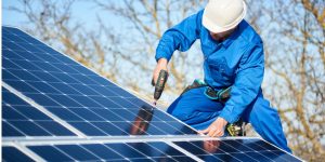 Installation Maintenance Panneaux Solaires Photovoltaïques à La Manceliere
